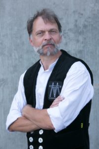 Raimund josef Volz